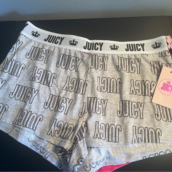 3 Pc Juicy Couture NWT 2 Pr Shorts Sz S + Bracelet - Picture 5 of 8